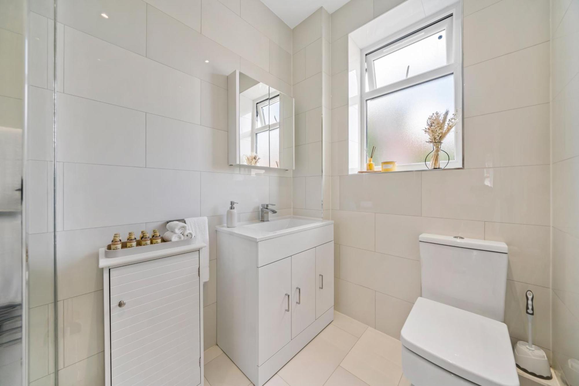 2025 Award Winning - 2 Bedroom Luxury Apartment Next To Wembley Stadium Londra Exterior foto